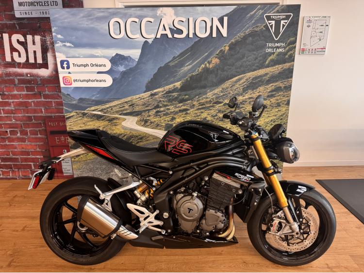 TRIUMPH SPEED TRIPLE 1200 RS