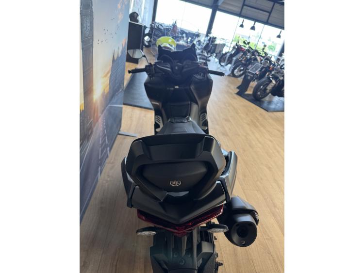 YAMAHA XP T-MAX 560