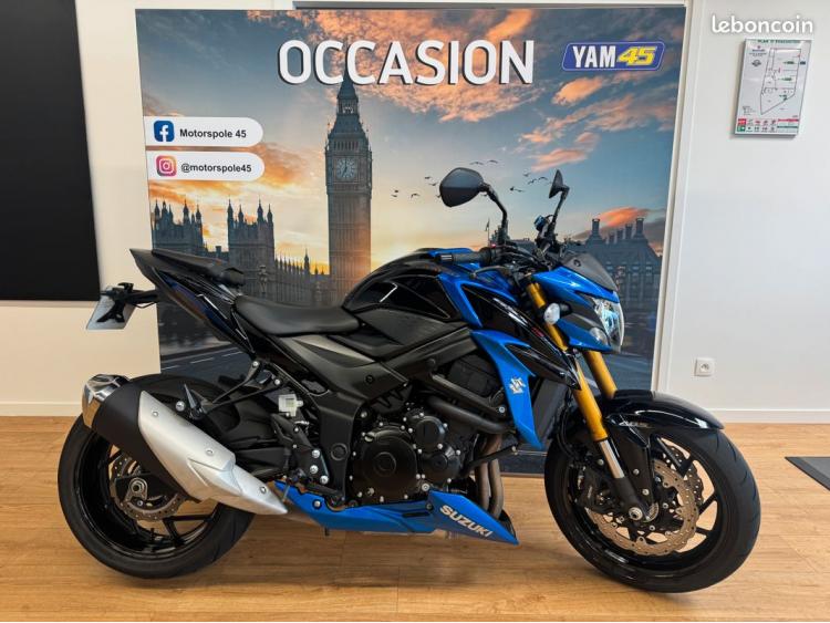 SUZUKI GSX-S 750