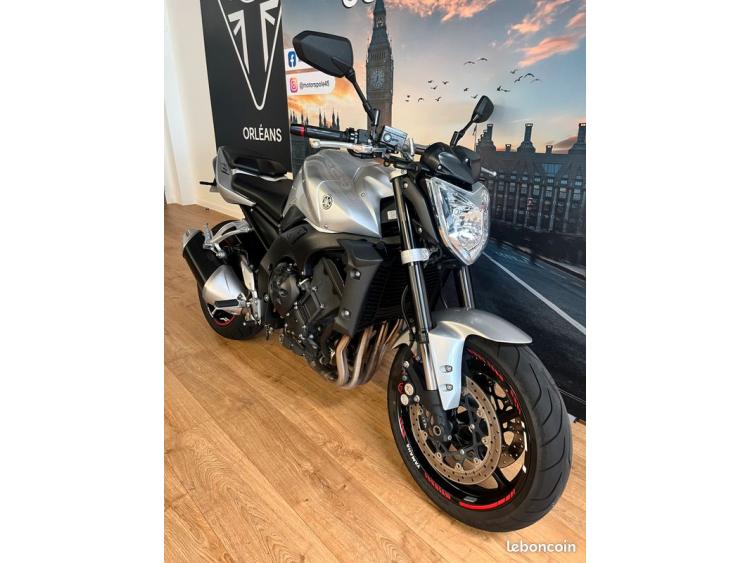 YAMAHA FZ1