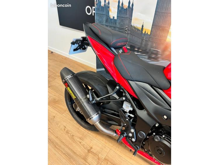 SUZUKI GSX-S 750