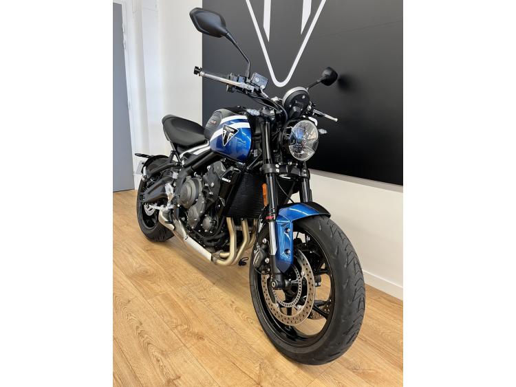 TRIUMPH TRIDENT 660 A2