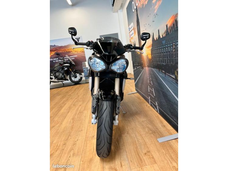 TRIUMPH SPEED TRIPLE 1050 S 