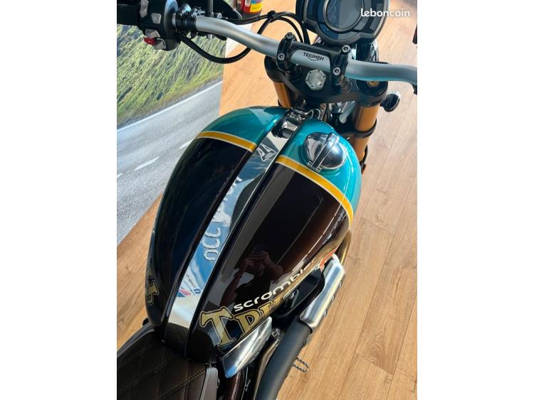 TRIUMPH SCRAMBLER 1200 XE