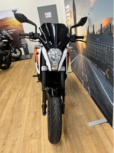 KTM 125 DUKE