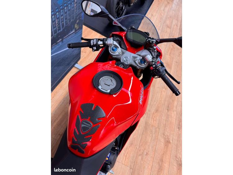 DUCATI SUPERSPORT 939S