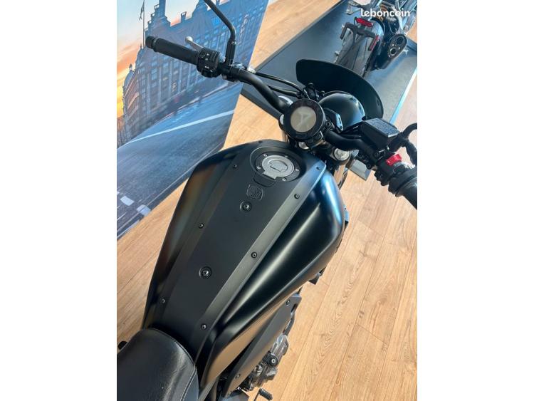 YAMAHA XSR 700 FULL 